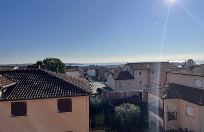 Appartamento in buona posizione con vista sul mare a Cittanova (S8)