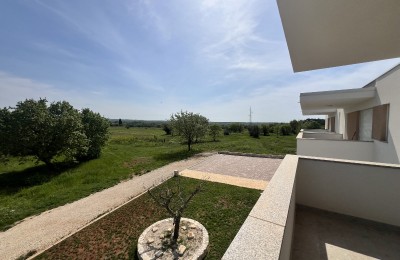 Apartment with 3 bedrooms in the vicinity of Novigrad (3)