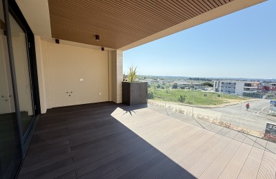 Lussuoso appartamento con vista mare a Cittanova ( bA2 )