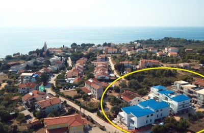 Apartment with roof terrace in Lovrečica (B3)